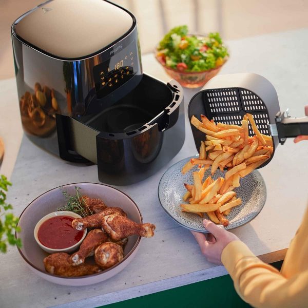 Philips Domestic Appliances Airfryer Série 3000 L, 4,1L (0,8Kg), Airfryer 13 en 1, 90% de graisse en moins grâce à la technologie Rapid Air, Digitale, Application de recette